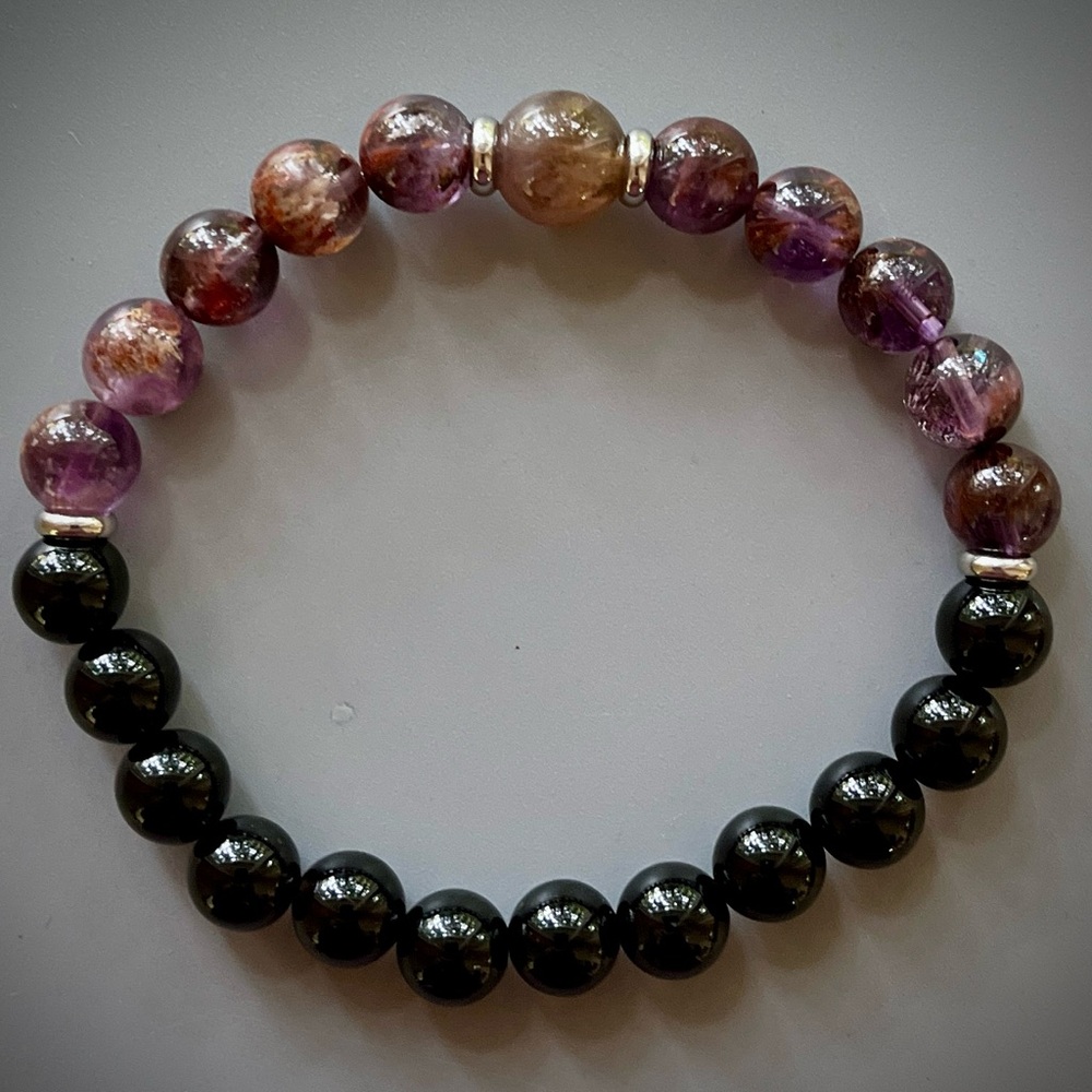 Amethyst Super 7 and Black Onyx Handcrafted Bead Bracelet - Picture 4 of 5